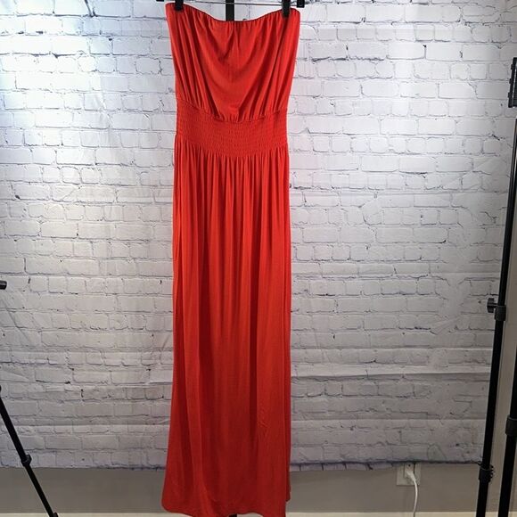 🔥 BP. Strapless Red Maxi Dress | Smocked Waist | Side Slit | Size Small - Picture 2 of 4